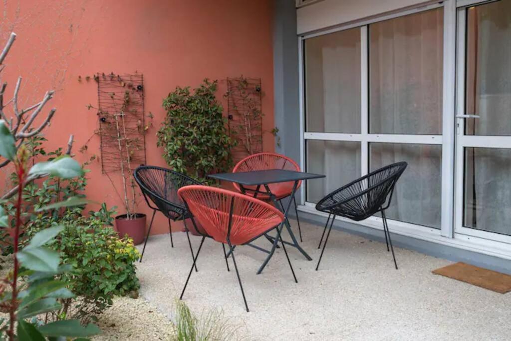 E Fauvette Appartement De Standing Avec Terrasse Épernay Esterno foto